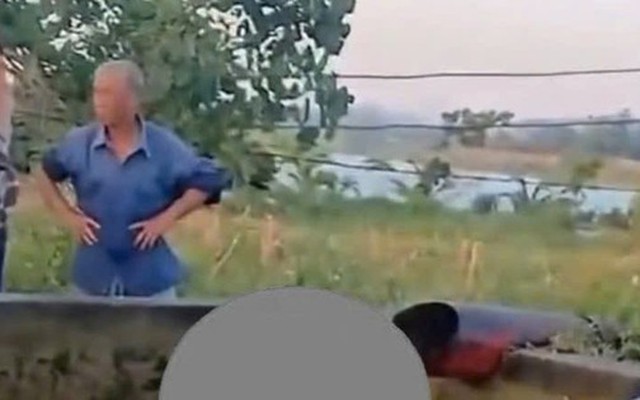 Đang tắm, nam sinh bị hút vào hệ thống bơm nước mắc kẹt tử vong