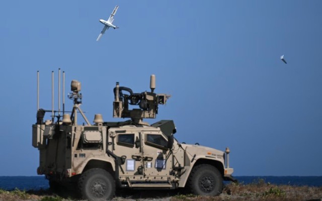 Mỹ hạ gục UAV không cần tên lửa đắt tiền