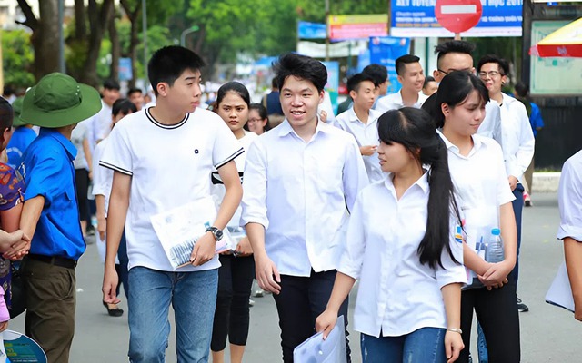 Tất cả học sinh đi thi chú ý quy định phạt tới 16 triệu đồng