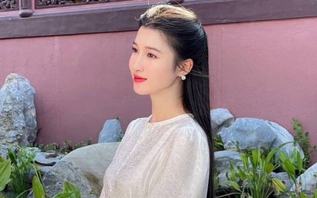 Rầm rộ hình ảnh mới nhất của Á hậu Phương Nhi