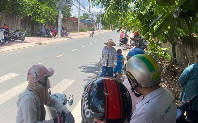 Nam sinh bị người đàn ông dùng xẻng đánh tử vong bên đường ở TP.HCM: Tiết lộ về nghi phạm