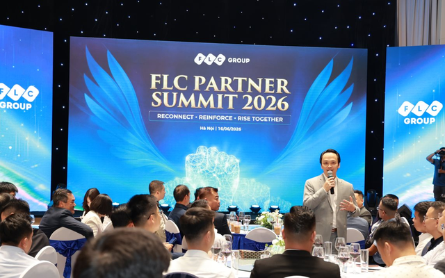 Chủ tịch FLC Trịnh Văn Quyết xúc động nói về những người đã đồng hành cùng tập đoàn trong những giai đoạn khó khăn nhất