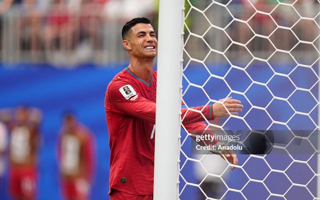 Ronaldo "bắn trượt" 100%, Bồ Đào Nha sảy chân đầy thất vọng trước đối thủ châu Phi