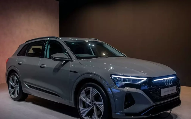 Triệu hồi hai mẫu xe điện Audi tại Việt Nam