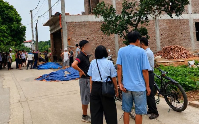 Đau xót: 2 công nhân tử vong khi xuống thi công hố ga ở Hà Nội