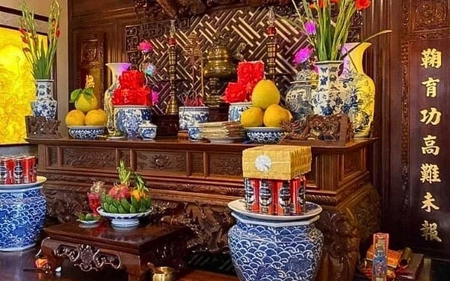 4 loại hoa nên đặt trong phòng thờ