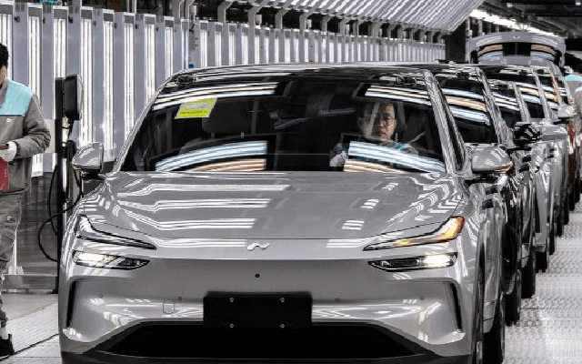 Cú sốc xe điện: Công ty làm robot hút bụi, điện thoại giá rẻ cũng mơ thành Tesla, 46 thương hiệu chỉ bán được chưa tới 1.000 xe/năm
