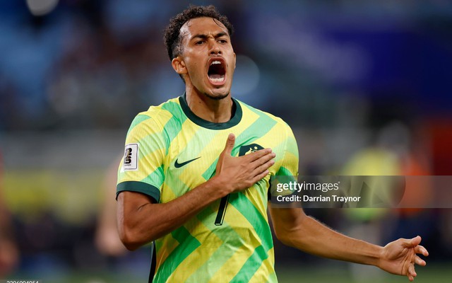 Hòa đội Nam Mỹ, đại diện châu Á tiếp bước Nhật Bản lọt vào vòng 1/16 World Cup