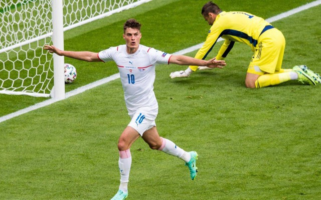 Chán nản vì bị loại sớm, sao World Cup lập tức từ giã ĐTQG