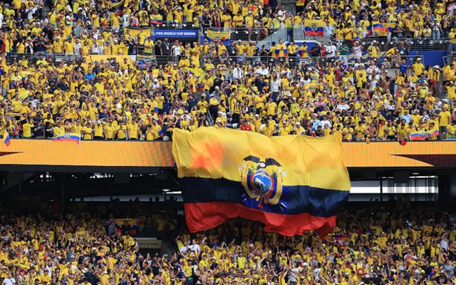 Ecuador lập kỳ tích hạ gục Đức, Tổng thống cho cả nước nghỉ lễ ăn mừng