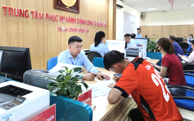Nghiên cứu bổ sung biên chế gắn với mô hình chính quyền địa phương 2 cấp