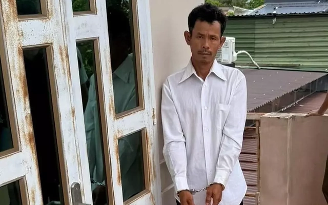 ‘Yêu râu xanh’ bị bắt sau 15 năm lẩn trốn