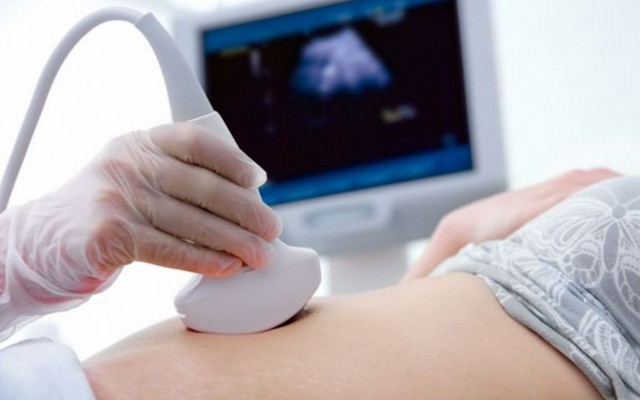 Dị tật thai nhi nặng: Đình chỉ thai kỳ là nhân văn hay tội ác?