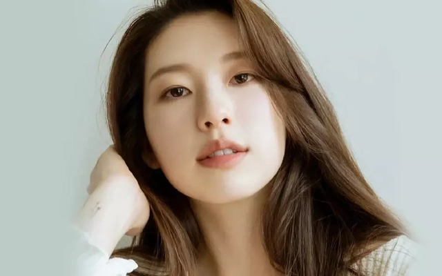 Tuyển Hàn Quốc hứng chỉ trích dữ dội, nàng WAGs cũng bị vạ lây