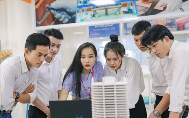 Ngành học cực khát nhân lực, cần 500.000 người/năm, thu nhập từ 30-45 triệu đồng/tháng: Hàng loạt "siêu dự án" hứa hẹn cơ hội việc làm khủng