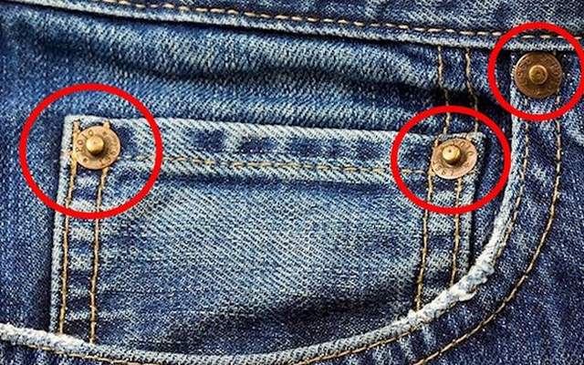 90% người mặc quần jeans không biết công dụng của những chiếc khuy kim loại được bấm trên quần