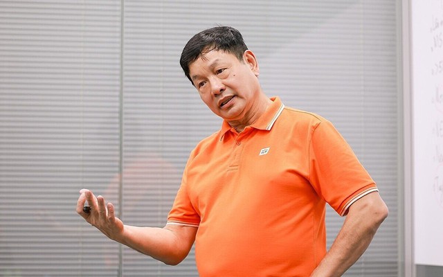 Hàng trăm người vừa nộp 108 tỷ 'tiền tươi thóc thật' vào tài khoản FPT: Chuyện gì đã xảy ra?