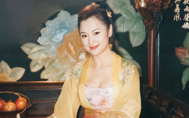 Cuộc sống của mỹ nhân gợi cảm nhất 'Thiên long bát bộ' sau khi lấy chồng tỷ phú