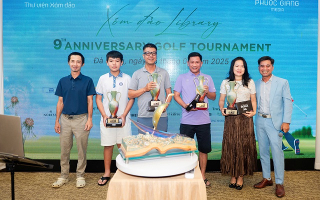 Giải golf đặc biệt: 10 năm mang sách về nông thôn