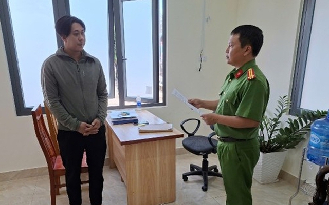 Khởi tố, cấm đi khỏi nơi cư trú với người thuê xe Lê Kim Thao SN 2001