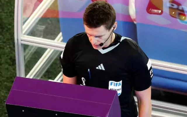 VAR thay đổi thế nào từ trận tứ kết Pháp vs Morocco?