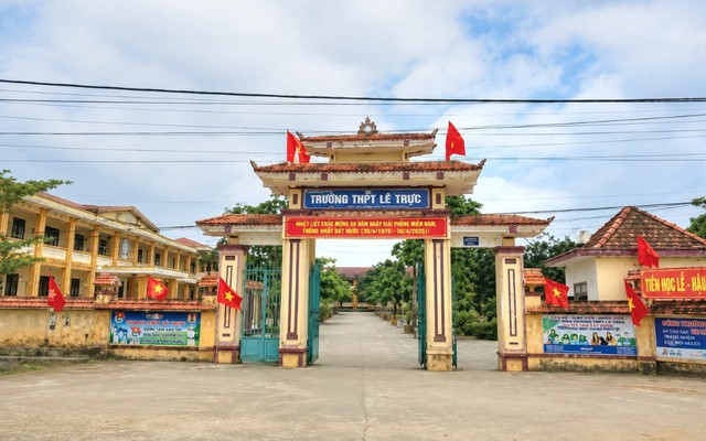 Hiệu trưởng có con dự thi ở điểm thi bị phản ánh tiêu cực ở Quảng Trị lên tiếng: "Hết sức bất ngờ"