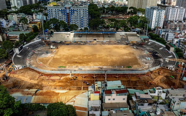 Toàn cảnh hai sân vận động lớn nhất ở thành phố giàu nhất cả nước: Sân gần 100 tuổi đang được trẻ hoá, siêu sân 70.000 chỗ sắp hình thành