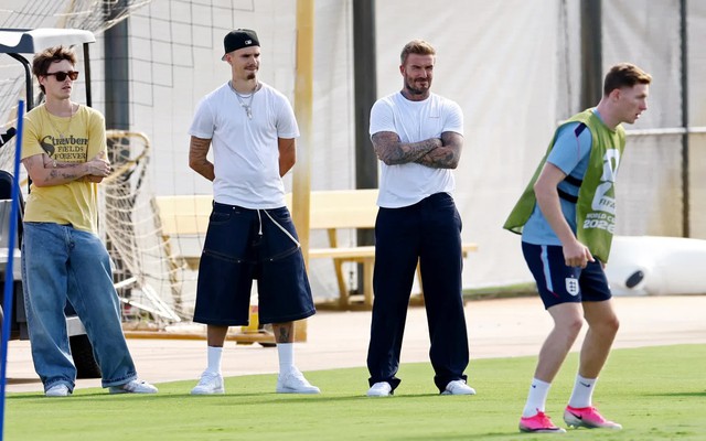 David Beckham chơi lớn tài trợ nơi tập luyện cho tuyển Anh quyết thắng Na Uy