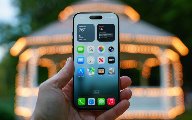 Mẫu iPhone màn hình lớn đang có giá giảm gần chục triệu đồng