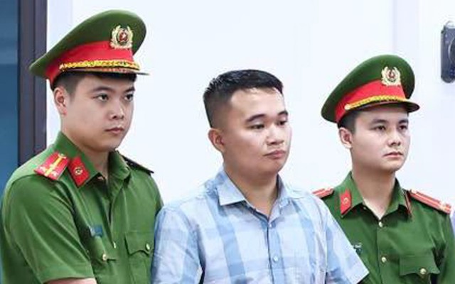 Vụ 147 điểm 10 môn Toán: Các bị can bị khởi tố về tội gì?