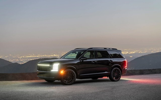 Tin xe 13/7: Avatr 11 xuất hiện ở Hà Nội, Hyundai Palisade có bản Black Ink