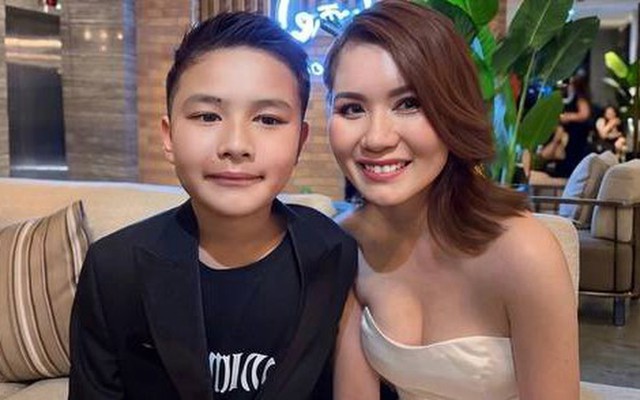 Vợ cũ Đan Trường tuổi 40 ngày càng sexy, xinh đẹp