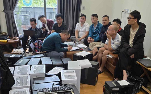 Đường dây mua bán dữ liệu cá nhân hơn 400 tỷ đồng, 53 triệu lượt mua do Đào Quang Huy cầm đầu
