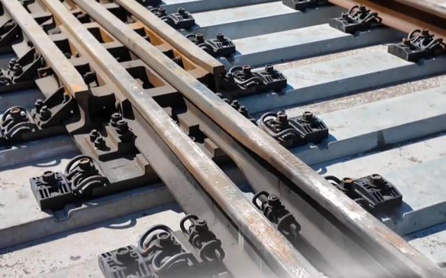 Nga hồi hộp chờ đợi một đoạn đường dài gần 1.200 mét thành hình: Có gì đặc biệt đến thế?