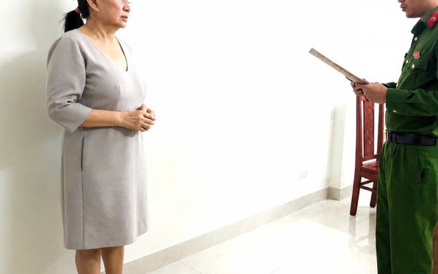 Vụ buôn lậu kim cương xuyên quốc gia: Khởi tố thêm chủ tiệm vàng Kim Lý, chủ thương hiệu Kim cương Ngọc Châu Âu, nhân viên PNJ LAB, thu giữ hơn 1.200 viên kim cương