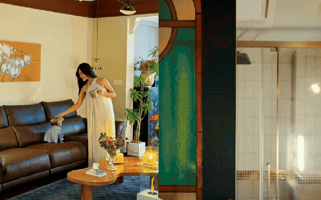 Cải tạo ban công 1m² thành phòng tắm, không đi làm vẫn sống rất chill: Cuộc sống khiến nhiều người tò mò