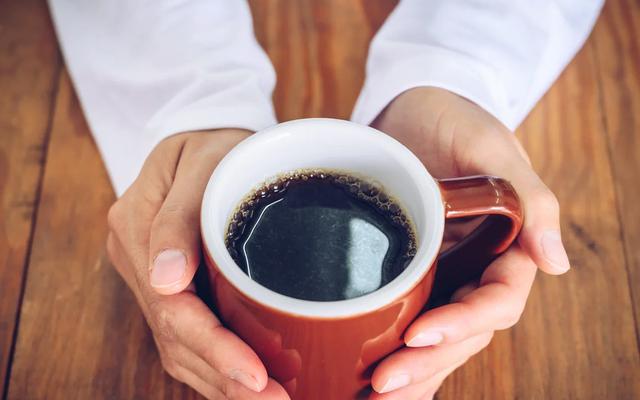 Điều người hay uống cà phê cần biết lúc này