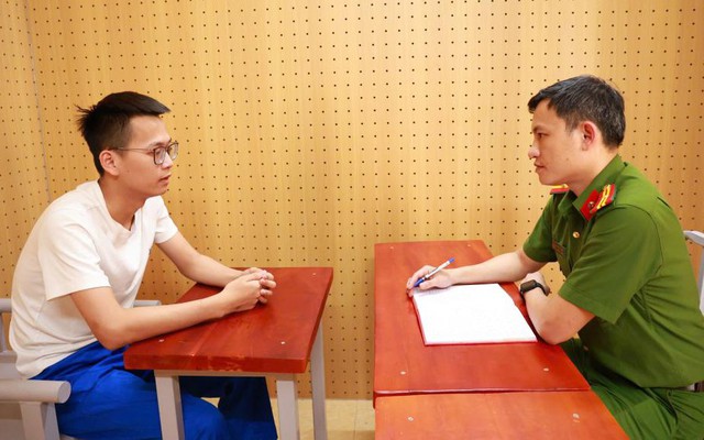 Điều tra dịch chuyển dòng tiền 800 triệu đồng, công an bắt Hoàng Tấn Nhật SN 2004