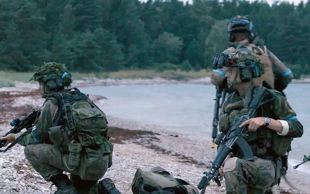 Nga lần đầu bắn đạn thật sát biên giới: Quốc gia NATO tung 'bước đi quân sự' 1.000 lính