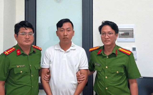 Công an thông báo tới người dân có giao dịch chuyển khoản với nội dung sau: Một thanh niên SN 1994 vừa bị bắt