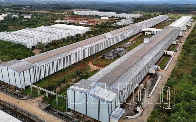 Sau 10 năm thai nghén, Việt Nam sắp ra lò mẻ kim loại chiến lược làm máy bay, tàu vũ trụ tại nhà máy 18.400 tỷ đồng