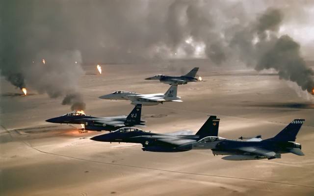 Mỹ ồ ạt không kích, Iran lập tức phá hủy hệ thống Patriot