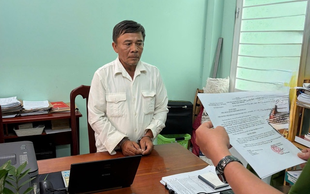 Thi hành lệnh bắt tạm giam Lâm Văn Bền 54 tuổi vì hiếp dâm bé 11 tuổi