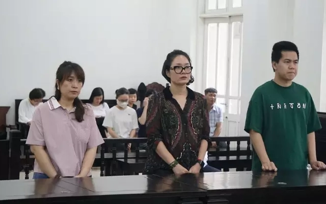 Bà chủ giấu doanh thu 835 tỷ đồng từ buôn hàng hiệu thoát án tù