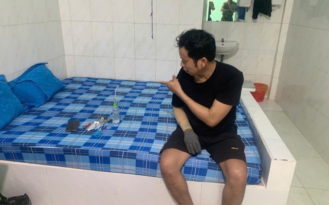 Công an kiểm tra đột xuất 2 nhà nghỉ, phát hiện người đàn ông SN 1982 có hành vi phạm pháp