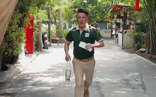 Nam ca sĩ nổi đình đám một thời, U60 đi bán cafe ở Thảo Điền chạy "bán mạng" nhưng tuyên bố 1 điều