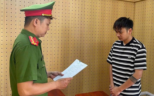 Công an khởi tố Bùi Công Dũng SN 2004 liên quan số tiền 104 triệu đồng