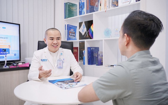 "Bất lực" mỗi khi gần vợ nhưng vẫn bình thường với người khác: Yếu sinh lý hay hết yêu?