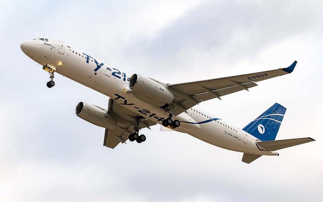 Máy bay Tu-214 của Nga 'như một chiếc va li không có tay cầm'