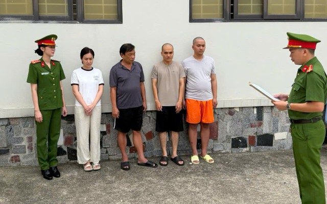 Nóng: Hơn 3.400 viên kim cương nhập lậu được đưa vào hệ thống bán lẻ SJC, khởi tố 4 bị can